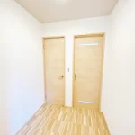 270033990-30