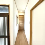 270034584-13