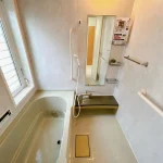 270042983-32
