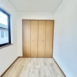 270043657-17