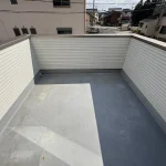 270044941-18