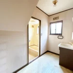 270047608-31