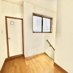 270047748-16