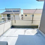 270048082-24