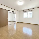 270027773-16
