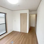 270030092-19