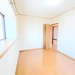 270033838-32
