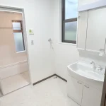 270035636-16