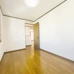 270037033-25