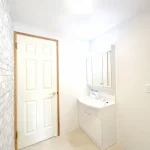 270037465-11