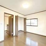 270037527-16