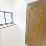 270038528-11
