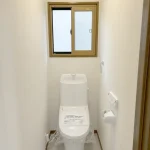 270038984-8