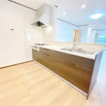 270040114-4