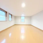 270040928-16