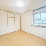 270041694-18
