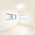 270043985-13