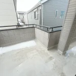270044700-17