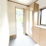 270046042-12