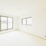 270047781-19