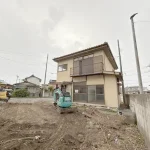 270047837-5