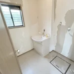 270048673-9