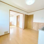 270048832-8