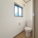 270048833-17