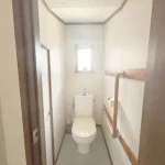 270049676-8