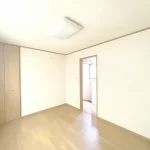 270050259-14