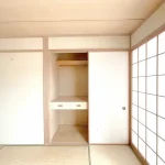 270050259-16
