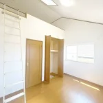 270030896-14