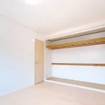 270032067-25