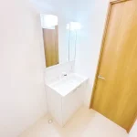 270032389-9