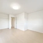 270032692-15