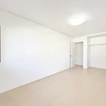 270032692-16
