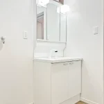 270032692-9