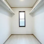 270037567-19
