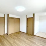 270038121-17