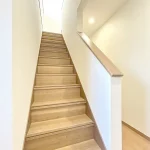 270040024-32