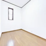 270040067-18