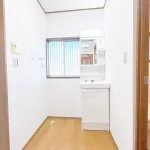 270040136-9