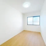 270040715-11