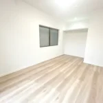 270044022-28