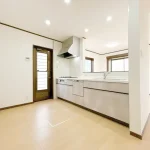 270044528-4