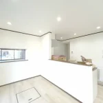 270044915-6