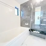 270045509-32