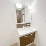 270046072-8