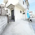 270047583-10