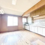 270047688-4